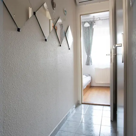 Apartment Centrum Guide *